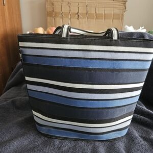 DKNY CITY LARGE Striped Tote Bag in Blue and Black